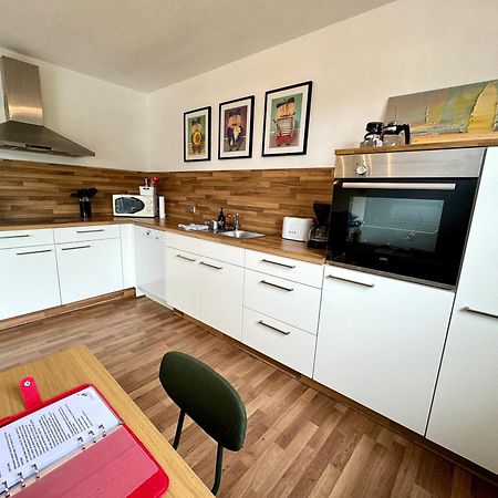 Ferienhaus Am Moselradweg ツェル・アン・デル・モーゼル エクステリア 写真