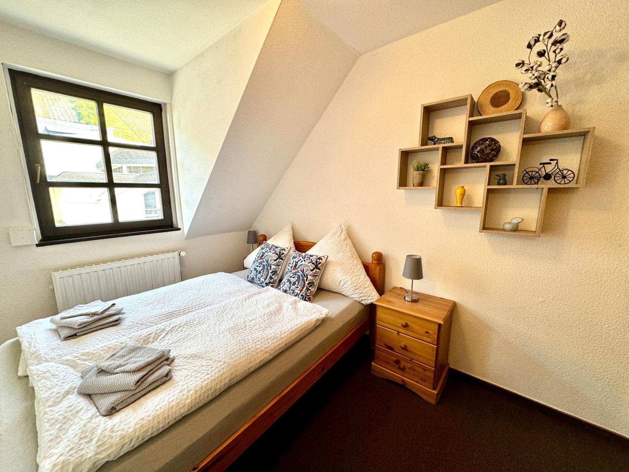 Ferienhaus Am Moselradweg ツェル・アン・デル・モーゼル エクステリア 写真